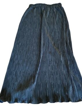 Vintage Rob Hill Black Crinkle Maxi Skirt Size Medium